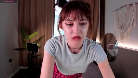 _chillbacca_ online show from September 14, 12:04 pm