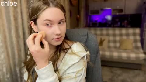_chloe_miller_ online show from November 1, 8:33 pm