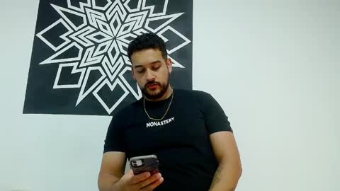 Snapshot of _christopher_dennis_ chatting on April 3, 1:25 am CRIS online show from April 3, 1:25 am