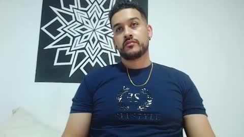 Snapshot of _christopher_dennis_ chatting on April 16, 2:34 am CRIS online show from April 16, 2:34 am