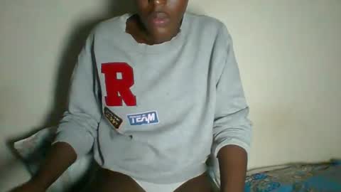 Snapshot of _clara01 chatting on March 3, 10:49 am clara online show from March 3, 10:49 am