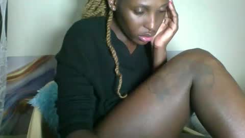 Snapshot of _clara01 chatting on December 5, 8:12 am clara online show from December 5, 8:12 am