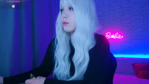 Snapshot of _crazybee_ chatting on March 19, 6:06 am Nica online show from March 19, 6:06 am