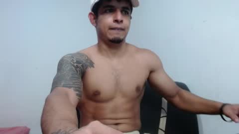 Snapshot of _crissgex_ chatting on May 26, 4:41 am crissgex online show from May 26, 4:41 am