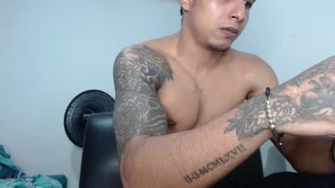  crissgex  online show from July 23, 2:09 am