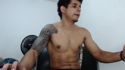  crissgex  online show from July 24, 11:47 pm