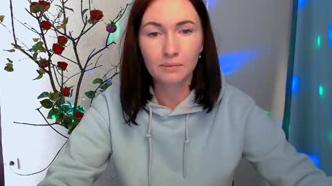 Snapshot of _cutie_and_shy_ chatting on April 23, 7:20 am _cutie_and_shy_ online show from April 23, 7:20 am