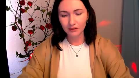 Snapshot of _cutie_and_shy_ chatting on April 29, 6:17 am _cutie_and_shy_ online show from April 29, 6:17 am