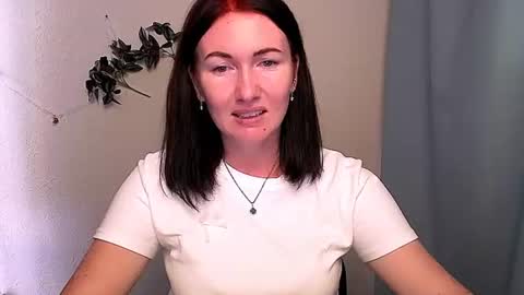 Snapshot of _cutie_and_shy_ chatting on June 20, 8:28 am _cutie_and_shy_ online show from June 20, 8:28 am