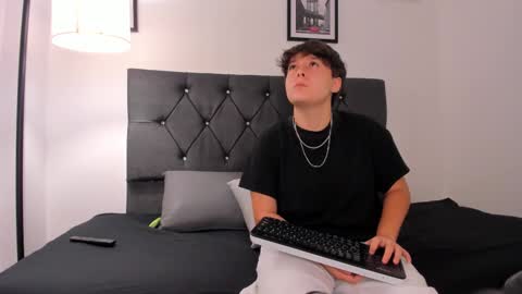 Darcy online show from January 8, 12:40 pm