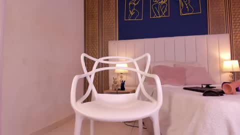 Snapshot of _dakota_a chatting on February 26, 10:09 pm Dakota online show from February 26, 10:09 pm