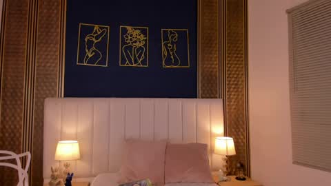 Snapshot of _dakota_a chatting on March 7, 12:58 am Dakota online show from March 7, 12:58 am