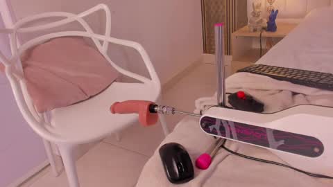 Snapshot of _dakota_a chatting on March 11, 1:16 am Dakota online show from March 11, 1:16 am