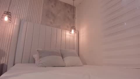 Snapshot of _dakota_a chatting on September 30, 6:35 pm Dakota online show from September 30, 6:35 pm