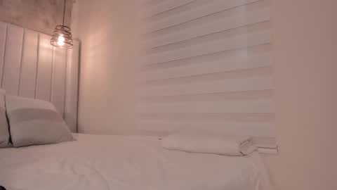 Snapshot of _dakota_a chatting on October 17, 5:37 pm Dakota online show from October 17, 5:37 pm