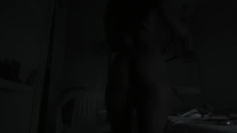 Snapshot of _dakota_a chatting on December 3, 6:39 pm Dakota online show from December 3, 6:39 pm