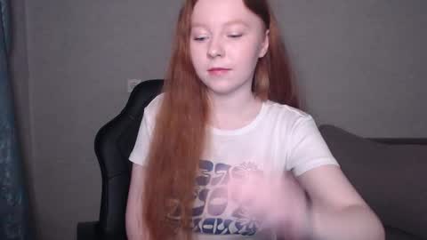 Snapshot of _damnbaby chatting on February 16, 3:24 am _damnbaby online show from February 16, 3:24 am