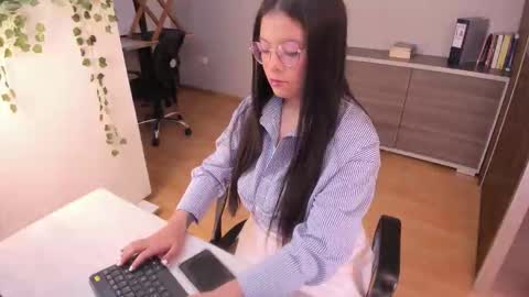 _danielamartinez online show from October 21, 2:07 pm