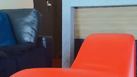 Dante online show from November 7, 8:20 pm