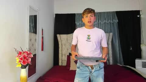 Snapshot of _daring_sexy_boys chatting on November 9, 7:12 pm PATRICK AND LEO online show from November 9, 7:12 pm