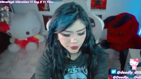 Snapshot of _deadly_doll chatting on June 12, 10:52 pm online show from June 12, 10:52 pm