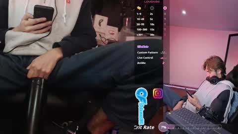 delacruz online show from November 14, 5:06 am