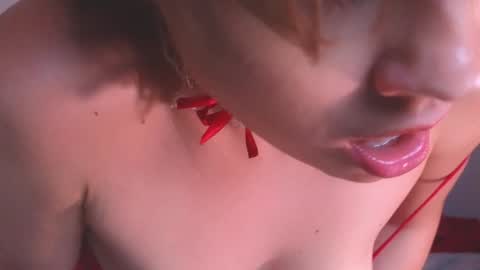 DemiDee online show from January 7, 3:54 pm