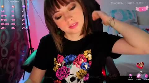 DENISE  online show from June 3, 9:20 pm