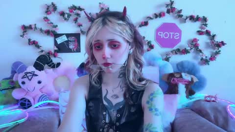 Kate online show from May 19, 1:56 am