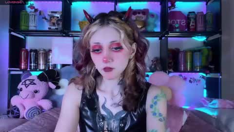 Kate online show from May 30, 9:56 pm