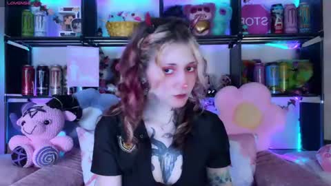 Kate online show from June 25, 6:45 pm