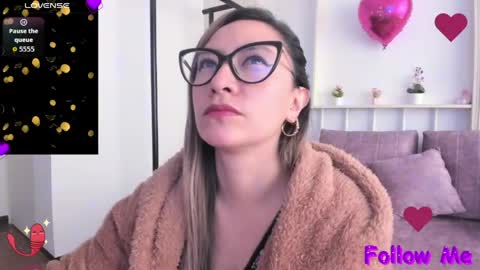 Snapshot of _devora_sloppy_77 chatting on June 5, 1:50 pm Devora online show from June 5, 1:50 pm