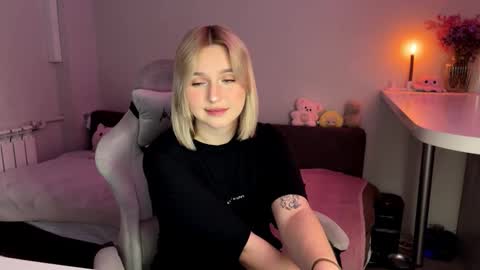 Ri   online show from November 1, 3:47 pm