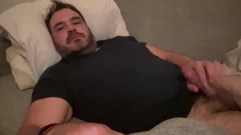 _direwolf_ online show from April 10, 4:17 am