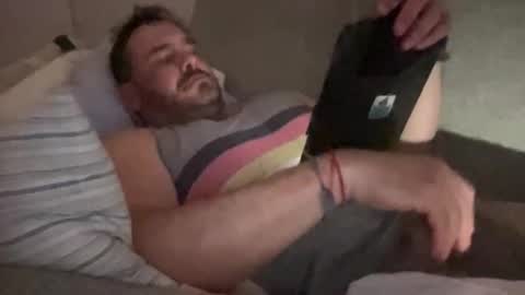 Snapshot of _direwolf_ chatting on May 12, 3:36 am _direwolf_ online show from May 12, 3:36 am