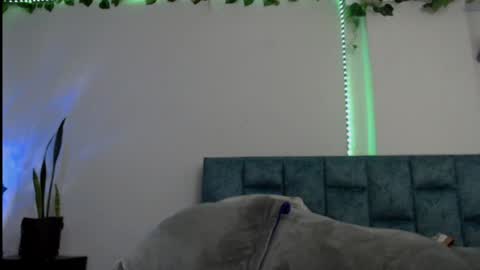 Dannia online show from January 23, 7:51 pm