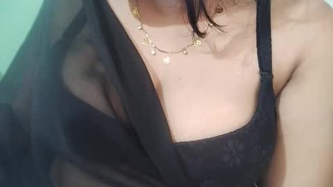 _dreamgirl_0 online show from February 23, 12:52 am