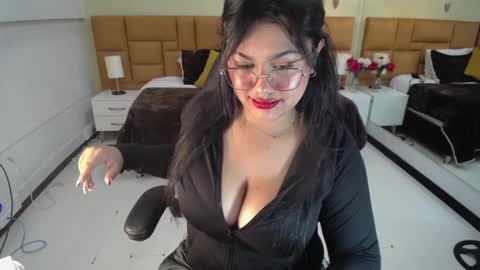 Dulcinea online show from March 3, 11:11 am