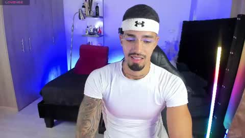 Duriel online show from July 24, 1:31 pm