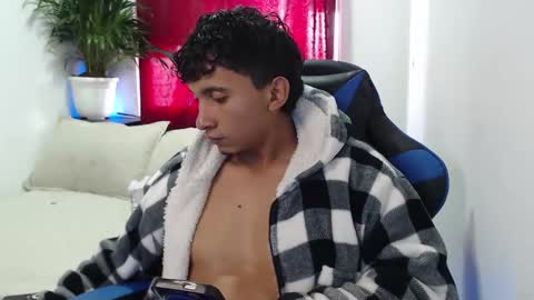 _duvan_123 online show from February 1, 7:34 pm