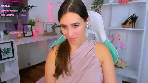 Lizzy  online show from October 27, 10:58 pm