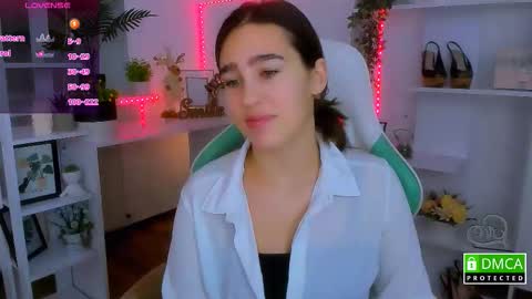 Lizzy  online show from December 19, 10:17 pm