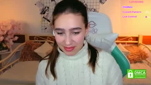 Lizzy  online show from March 13, 1:12 am