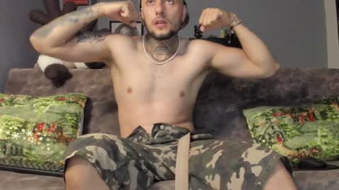 Emilio online show from December 18, 12:10 am