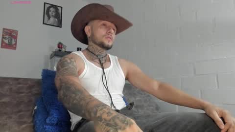 Emilio online show from February 26, 10:04 am