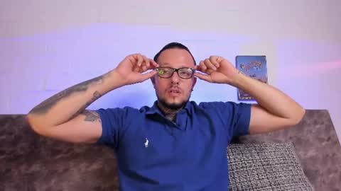 Emilio online show from August 4, 10:18 am