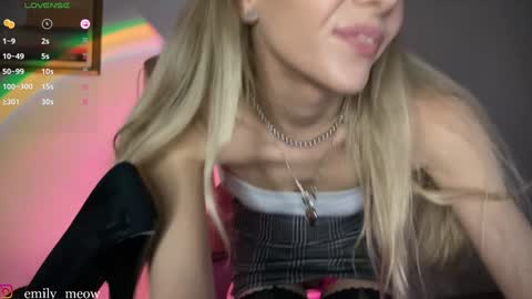 Emily online show from December 24, 2:44 pm