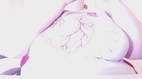 Emily  online show from November 5, 11:43 am