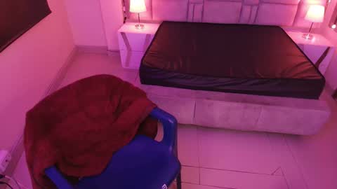 Emily  online show from January 16, 11:36 am