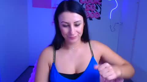 Emma online show from October 31, 12:50 pm